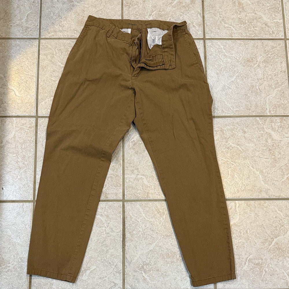 Old Navy Men's Tan Chinos